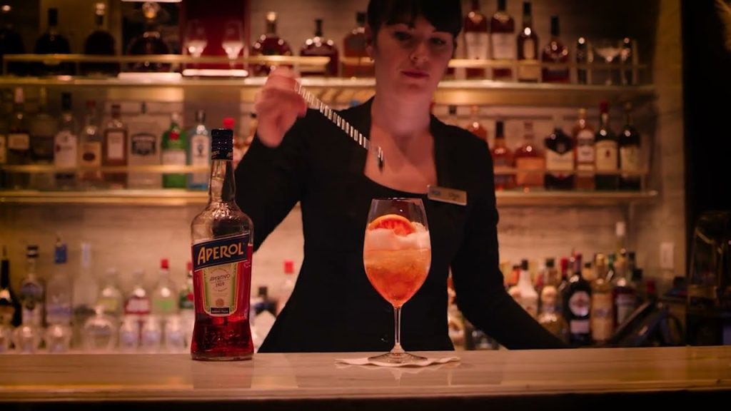 Toasting Splendor Lounge | Aperol Spritz